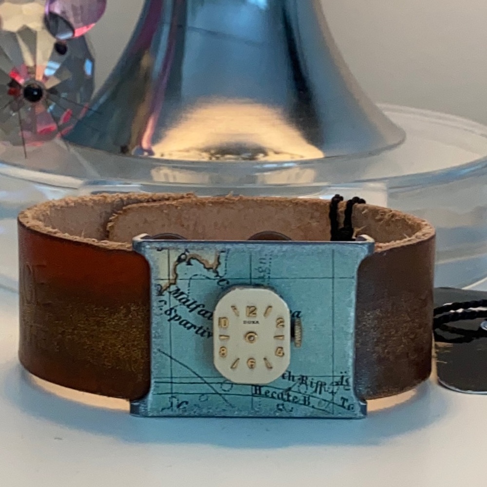 🆕 Brown Leather “Kate Mesta” bracelet